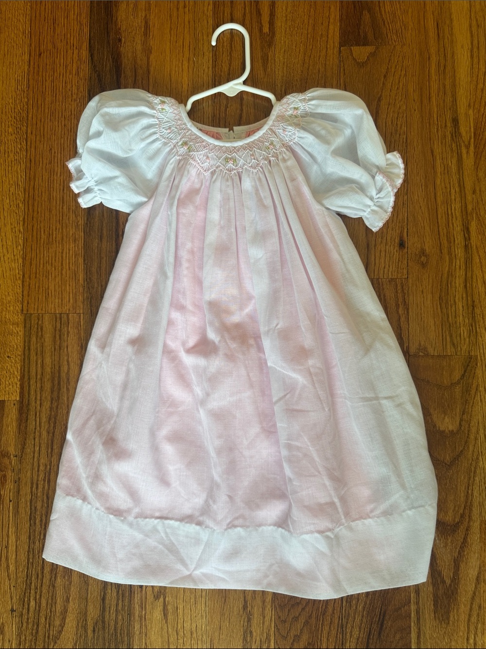 Kids Smocked Puff-Sleeve dress in Light Pink and White